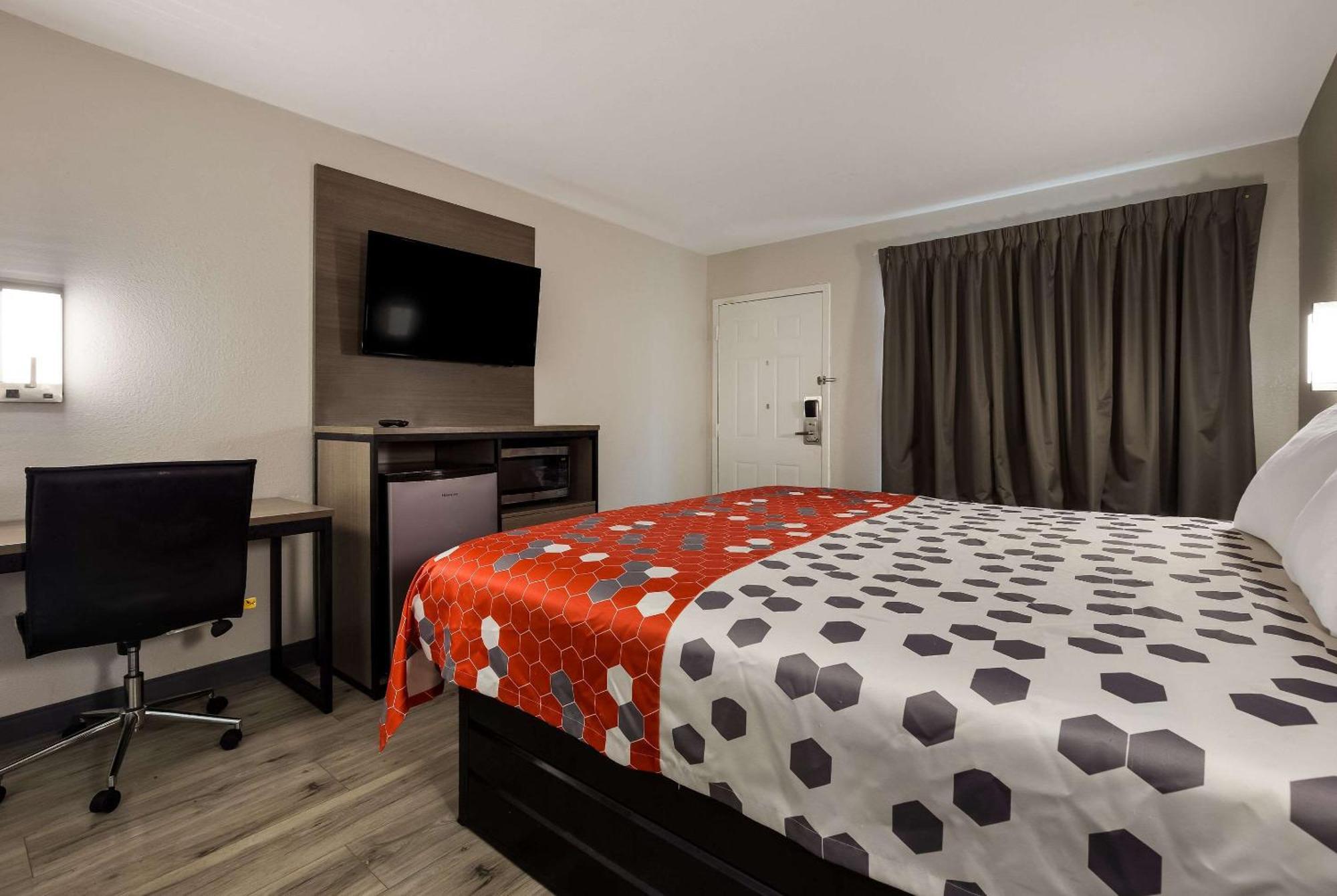 Econo Lodge Mobile Extérieur photo