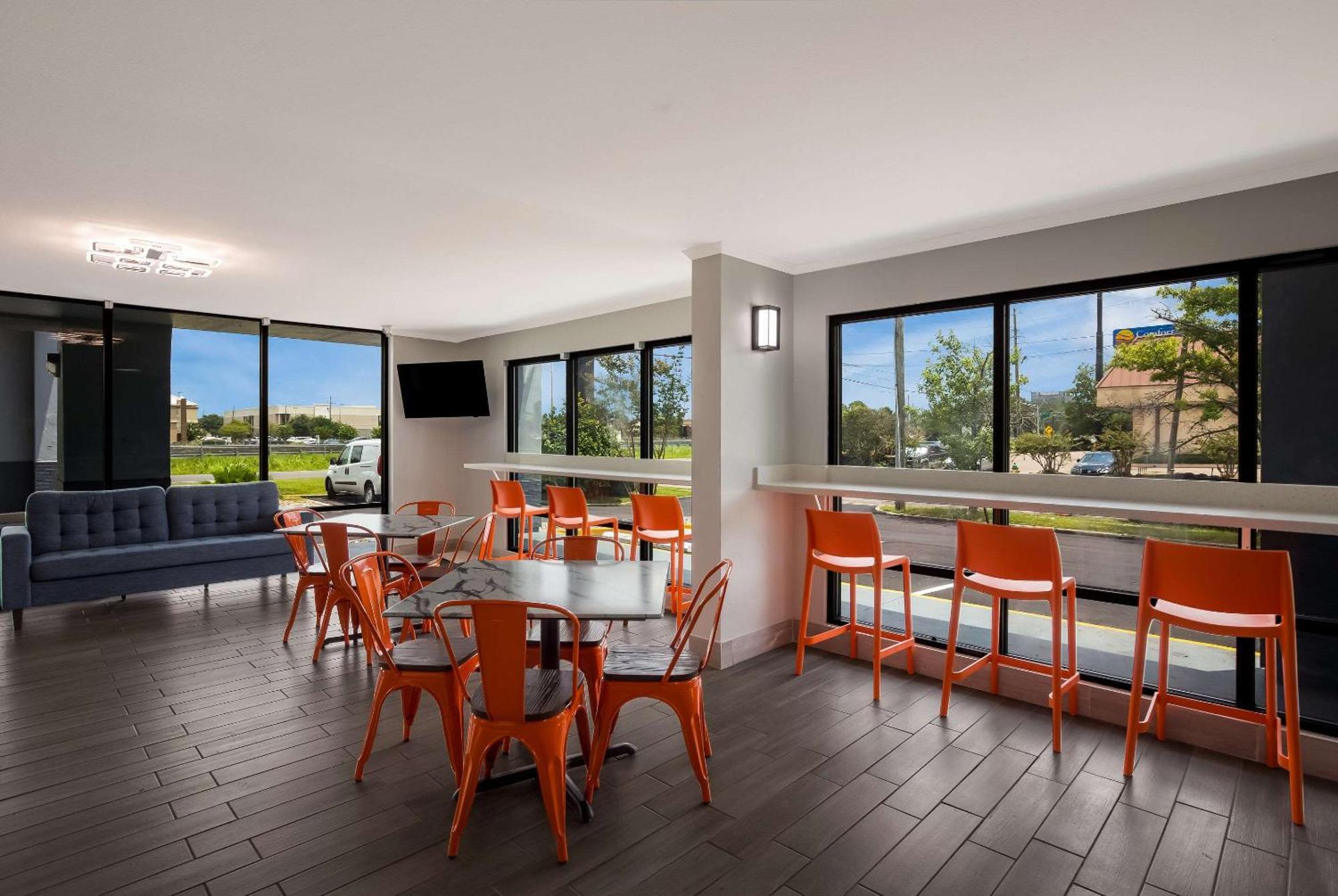 Econo Lodge Mobile Extérieur photo